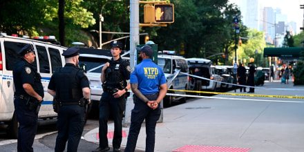 Detienen a sospechoso de apuñalar a dos personas en Manhattan mientras gritaba consignas religiosas