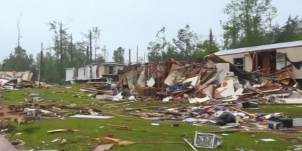 Tornados destructivos arrasan un condado de Mississippi: hay 17 heridos