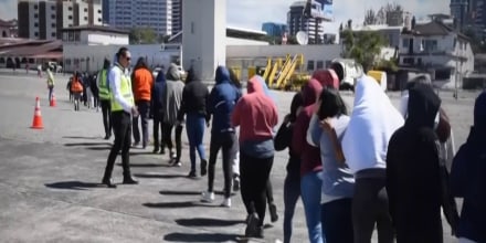 ¿Tener un permiso de trabajo protege a los inmigrantes de la deportación?