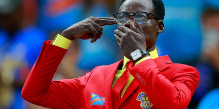Conozca a 'Lumumba Vea', el aficionado congolés que se volvió viral en la Copa