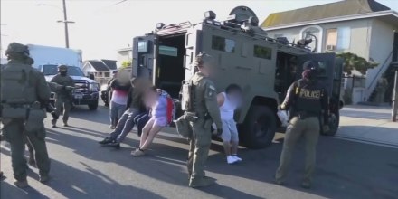 Se presentan en corte los 18 detenidos en el megaoperativo de la DEA en Los Ángeles