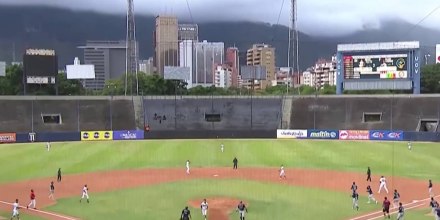 Vea cómo los sismos en Venezuela sorprenden a jugadores de béisbol