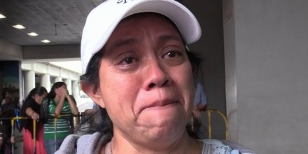 "No soy criminal, tengo la frente en alto", dice madre que se autodeportó
