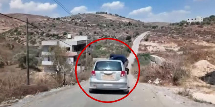 Colonos israelíes atacan a mujer palestina y a un equipo de prensa de NBC News en Cisjordania