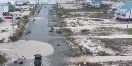 La tormenta tropical Bertha avanza hacia Texas con fuertes lluvias tras tocar tierra en Louisiana