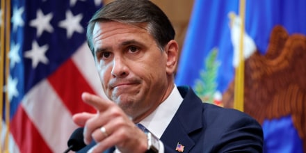 Todd Blanche rechaza que el Departamento de Justicia tenga que ser independiente de la Casa Blanca