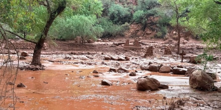 Buscan a 15 personas desaparecidas tras inundaciones repentinas en el Gran Cañón