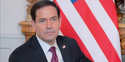 Marco Rubio visita Roma para mejorar la relación entre Estados Unidos e Italia