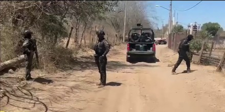 Atacan a agentes que investigaban una célula delictiva en Sinaloa