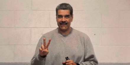 Nicolás Maduro aparece sonriente en nuevas fotos desde prisión en Nueva York