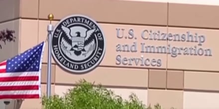 El Gobierno de Trump, de nuevo en las cortes por demorar permisos de DACA