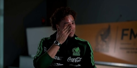 'Memo' Ochoa se echa a llorar al leer una carta de su hija sobre su eventual retiro