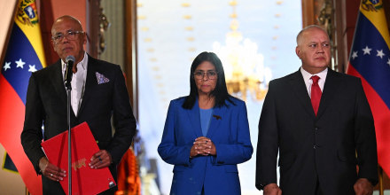 Chavismo y oposición confirman delegaciones para nuevo diálogo político en Venezuela