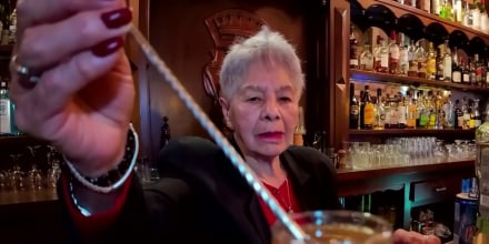 Ella es 'Perita', la primera cantinera del Centro Histórico de Ciudad de México