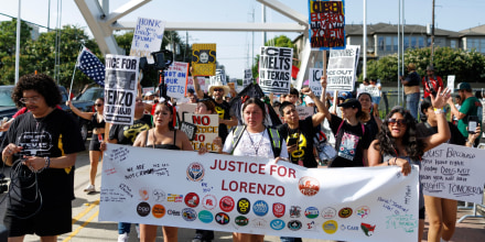 Miles protestan en decenas de ciudades por las muertes de inmigrantes a manos de ICE