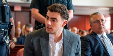 Posponen inicio del juicio contra Mangione por el asesinato del CEO de UnitedHealthcare