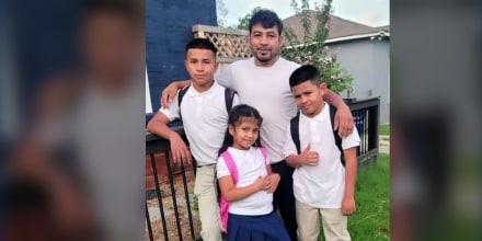 Este padre hondureño fue detenido cuando llevaba a sus hijos a la escuela en Texas y fue deportado