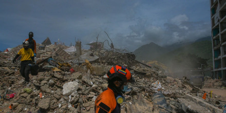 "Vimos tanta humanidad": lo que Noticias Telemundo observó en el epicentro del desastre