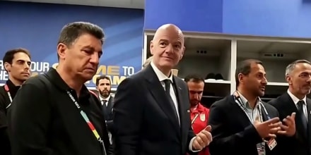 Infantino visita a la selección de Irán tras sus denuncias de discriminación en EE.UU.