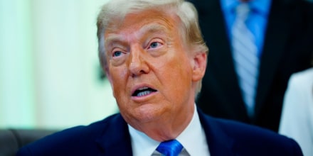 ¿Qué es el 'habeas corpus' para migrantes y puede Trump eliminarlo?