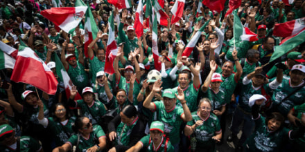 En México más de 70,000 personas hicieron la ola humana