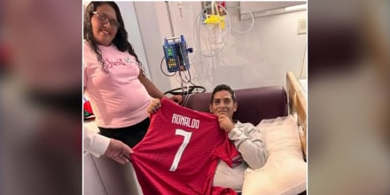 Cristiano Ronaldo cumple el sueño de un niño venezolano y le envía su camiseta