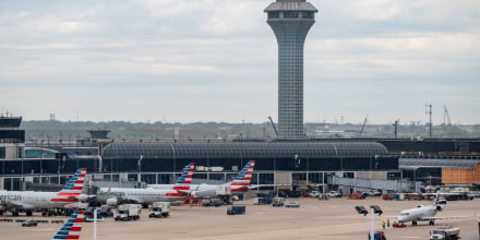 Investigan estallido de neumáticos de aviones en Chicago
