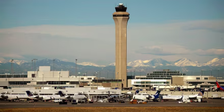 airport denver control tower