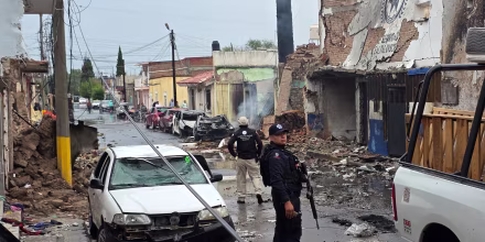 Por qué los cárteles mexicanos recurren cada vez más a los autos bomba y otros explosivos