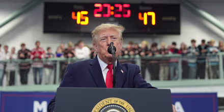 Trump viaja a Alaska para hacer campaña, en señal de lo reñido de la contienda por el Senado