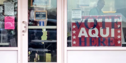 El centro comunitario del condado de Travis, en Texas, donde se puede emitir un voto de manera anticipada, el 19 de octubre de 2026.