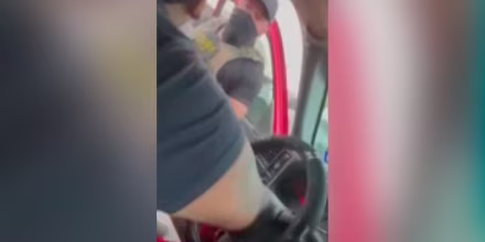 Habla el ciudadano de EE.UU. al que agentes de ICE sacaron por la fuerza de su auto en Texas