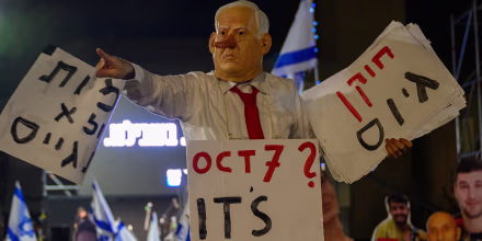 En Tel Aviv protestan en contra de Netanyahu y exigen investigación por fallas del 7 de octubre