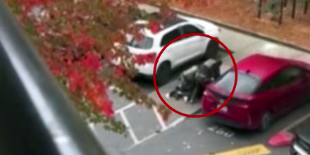 Hombre pide auxilio a gritos mientras presuntos agentes lo detienen en el estado de Washington