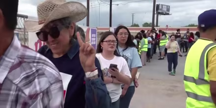 Los demócratas buscan movilizar el voto latino en el sur de Texas ante unas elecciones reñidas