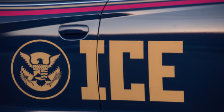 Un violento arresto de ICE en Florida desata indignación en una comunidad