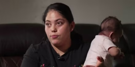 Otra familia separada por ICE: ella cuida sola a 5 hijos y él no conoce a dos de sus bebés