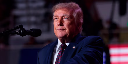 Trump viaja a Texas para ayudar a Paxton a neutralizar la amenaza de Talarico