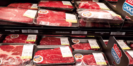 Las redadas de ICE golpean a la industria ganadera y encarecen la carne