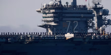 Regresa a Estados Unidos el portaaviones USS Lincoln tras pasar más de 300 días en altamar