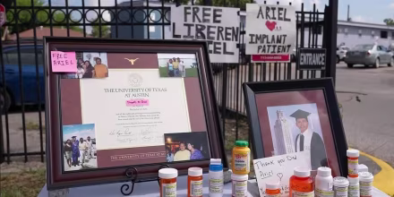 La familia de un inmigrante detenido por ICE denuncia que no recibe medicamento