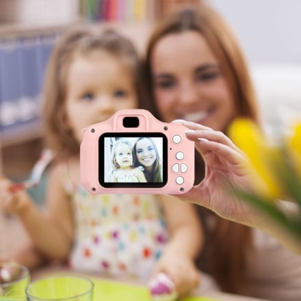 Dartwood Digital Camera for Kids - 2&quot; Color Display Screen, 1080p 3-Megapixels, Micro-SD Card Slot