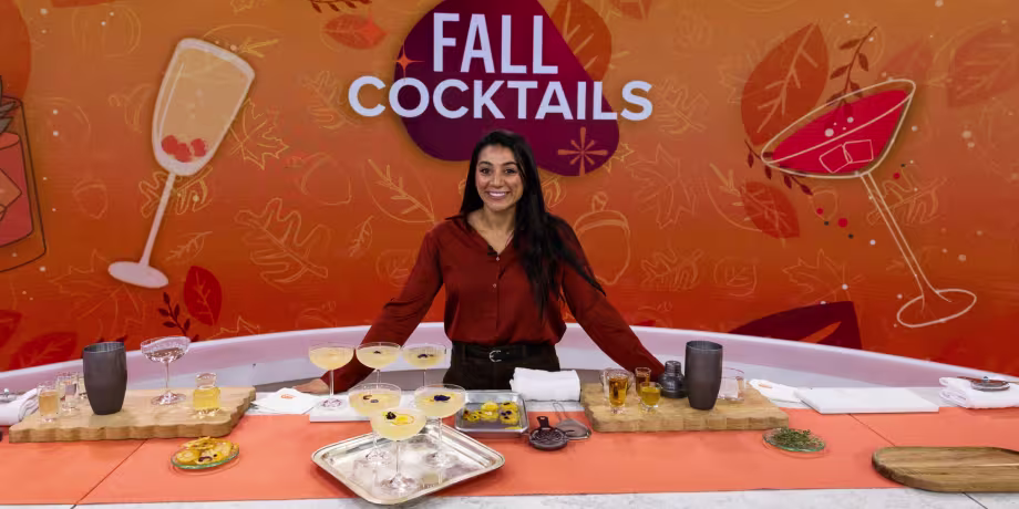Seasonal Cocktails: A Spiced Pear French 75, Sans-Gria and More