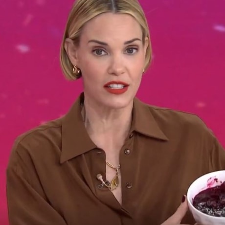 Leslie Bibb's cranberry sauce