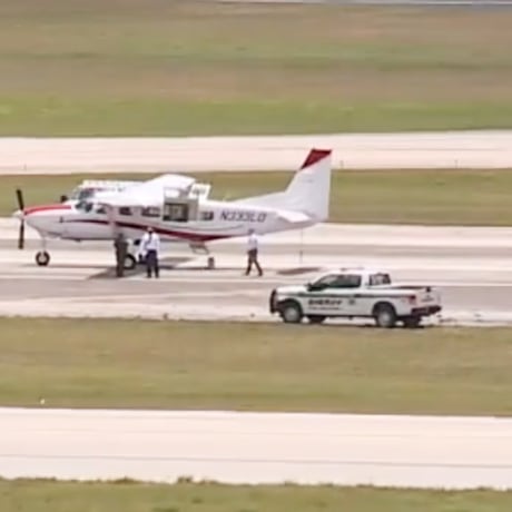 Passenger with 'no idea' how to fly plane lands aircraft in Florida ...