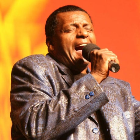 Carl Carlton performs in Detroit in 2007.