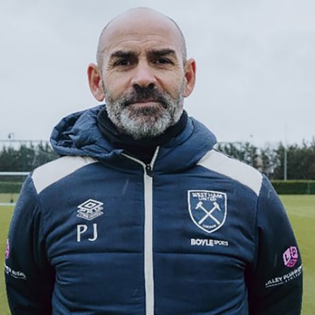 El español Paco Jémez se incorporó al equipo de Nuno Espírito Santo que busca la permanencia de los “Hammers” en la Premier League.