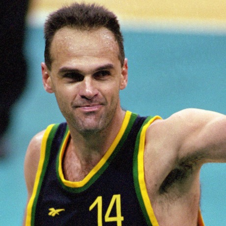 Oscar Schmidt.