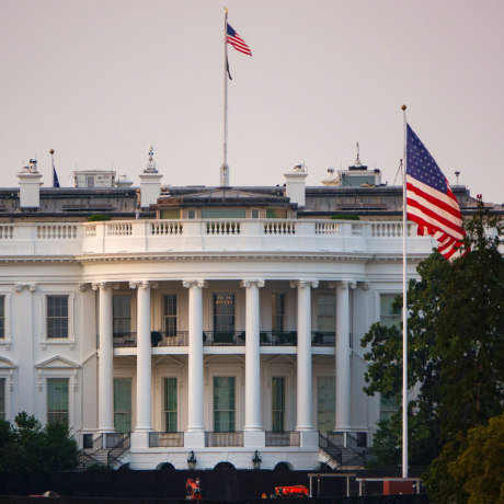 White House exterior.