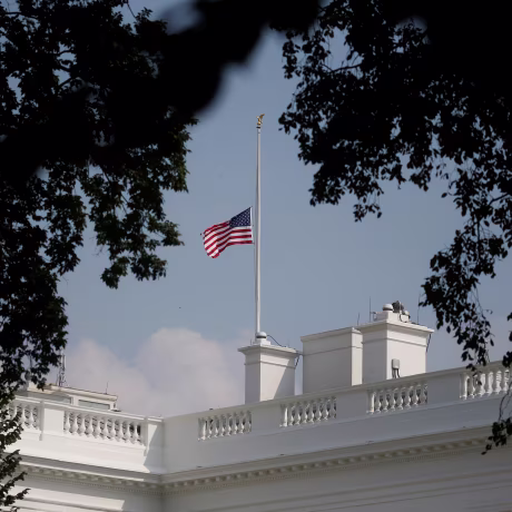Image: White House flag once again flies at half-staff in honor of Senator John McCain (R-AZ) in Washington